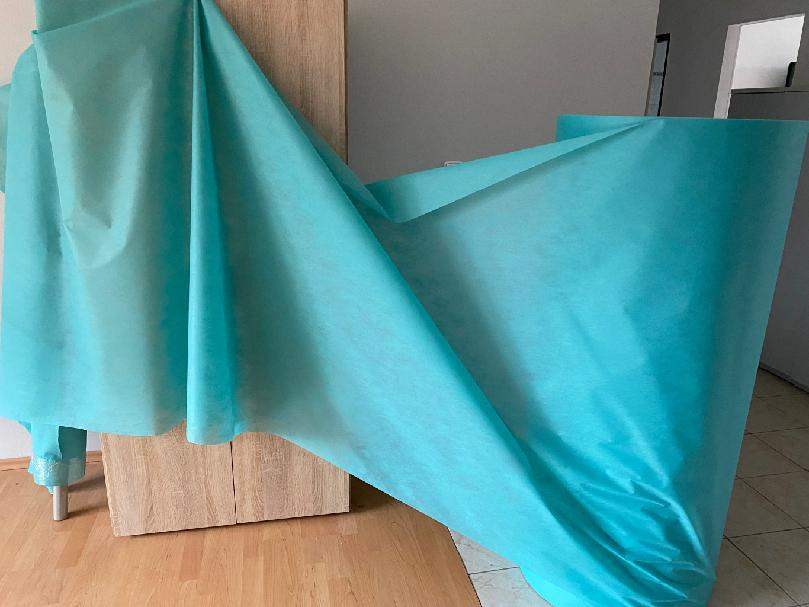 PRODÁM NETKANOU TEXTILII - NÁBAL