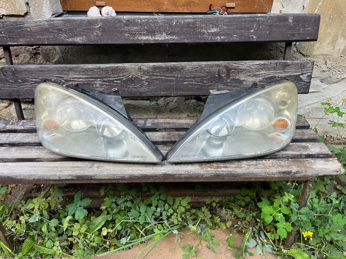 Přední světla sharan