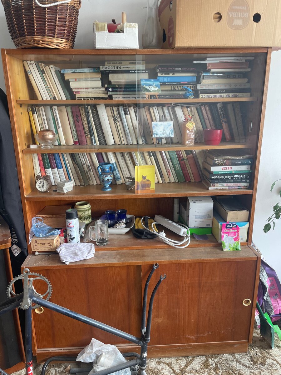 D: Daruji starší nábytek