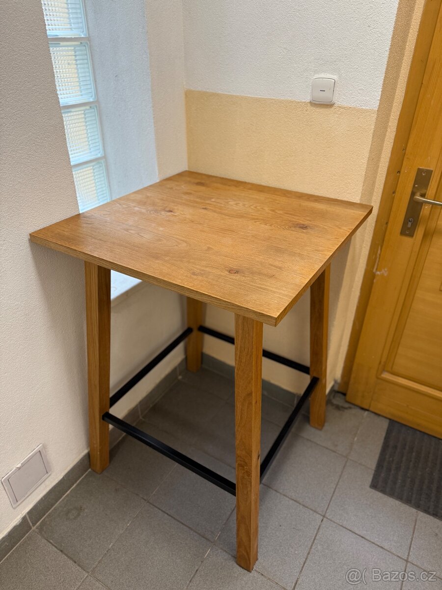 Barový stůl 75x75x105
