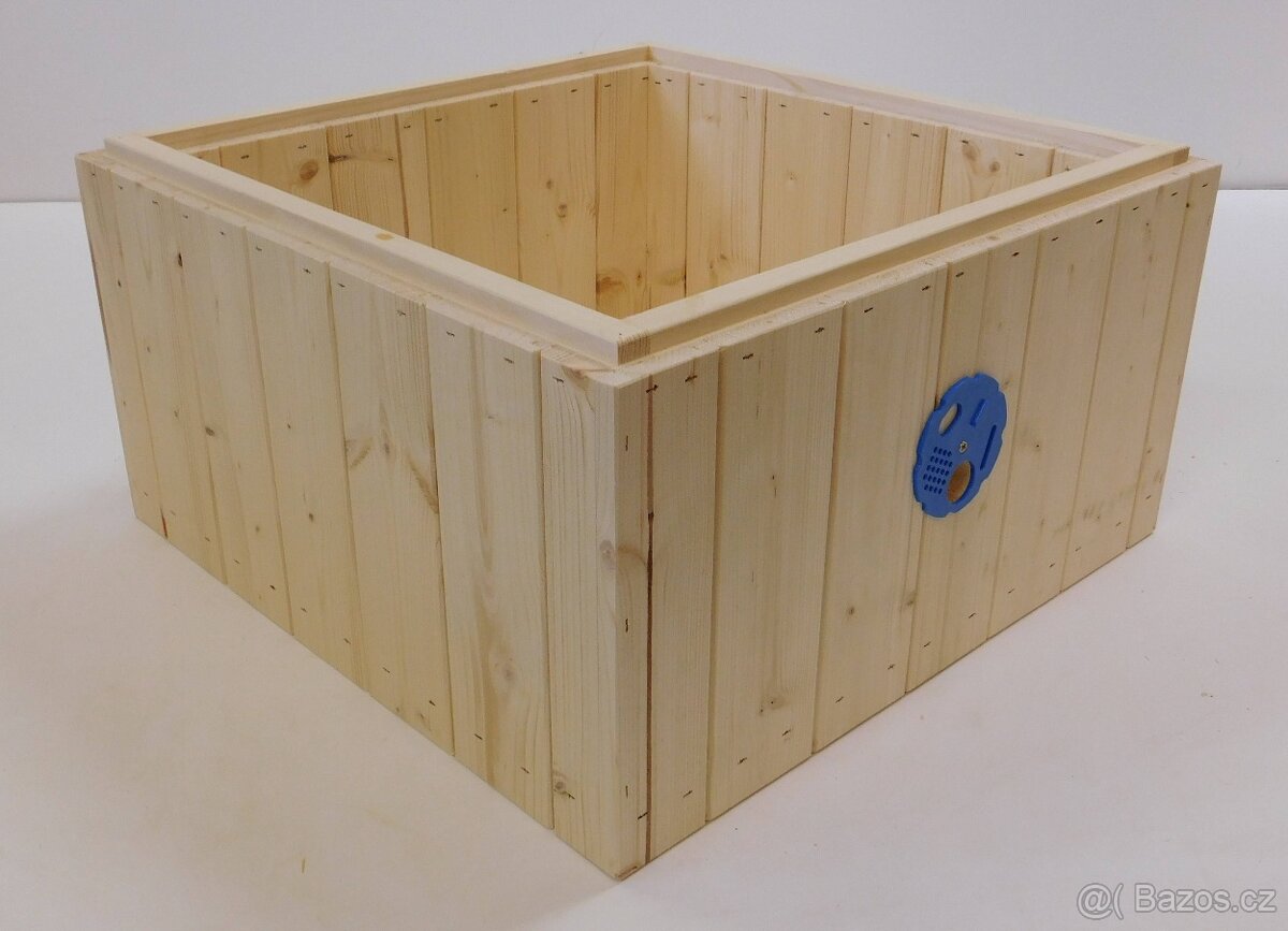 včelí úly, nástavkové úly