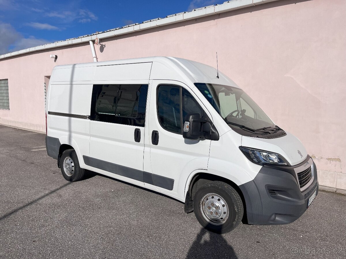 Peugeot Boxer obytný