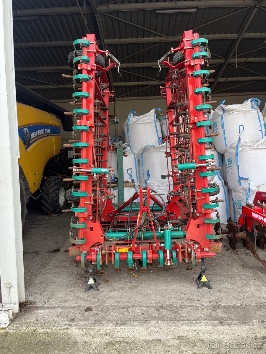 Kverneland tld 710 kultivátor