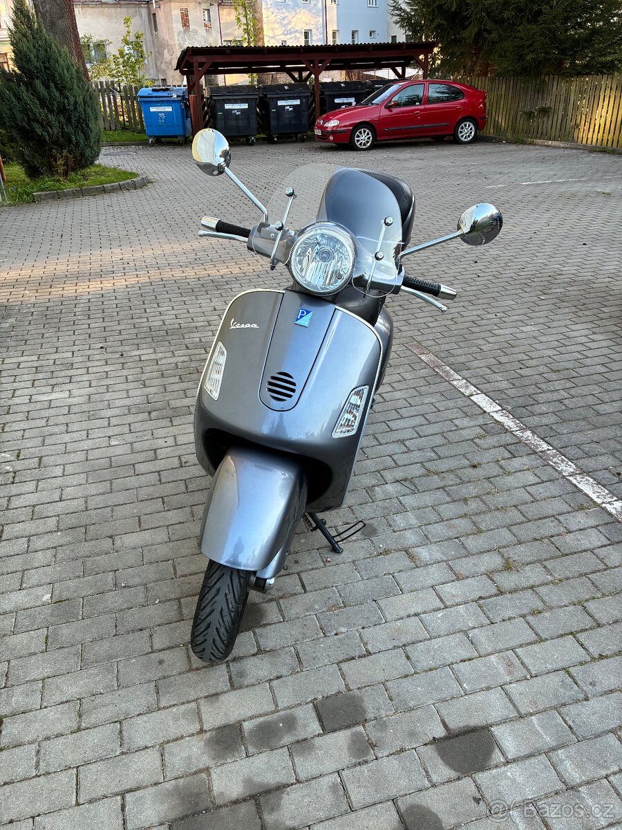 Prodám Vespa Granturismo 200 GT