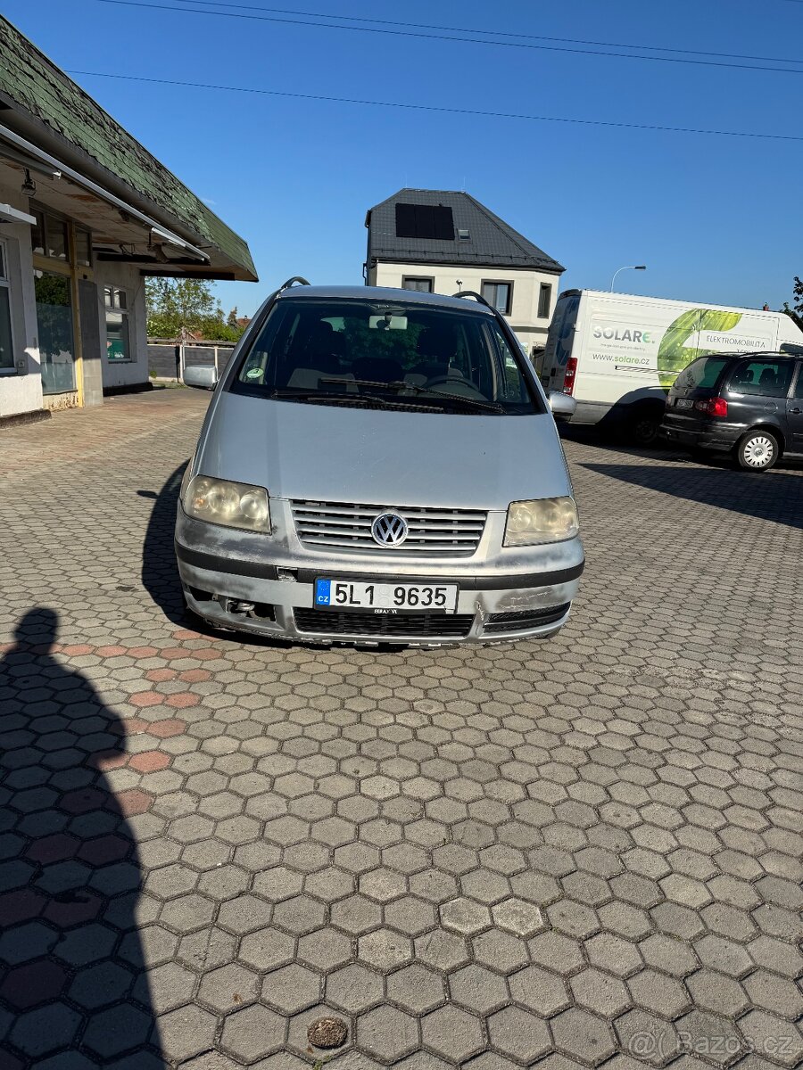 Volkswagen Sharan 1.9 TDI - bez STK