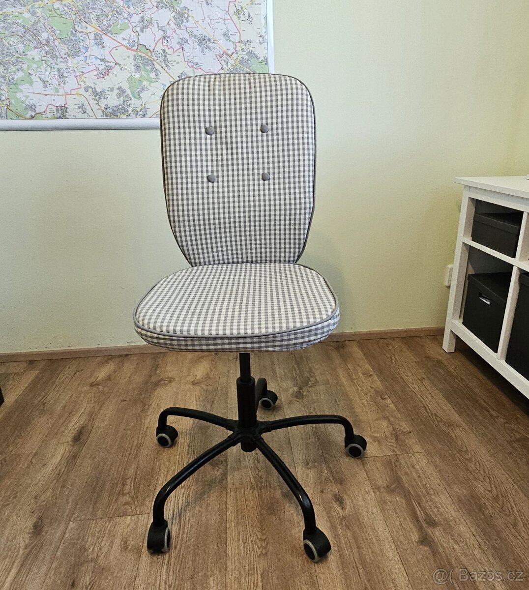 Otočná židle LILLHOJDEN IKEA, výškově nastavitelná