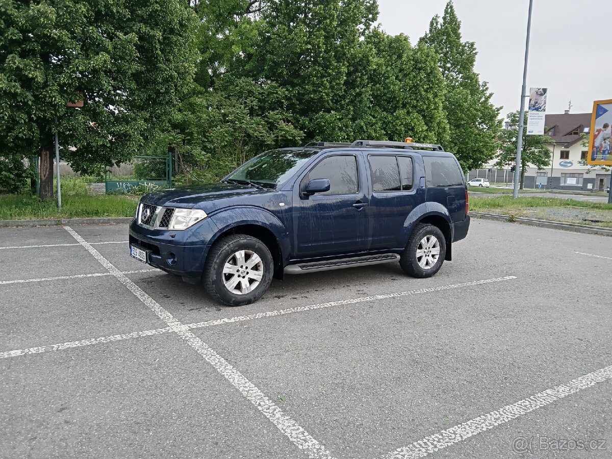 Nissan Pathfinder 2.5 DCI R51