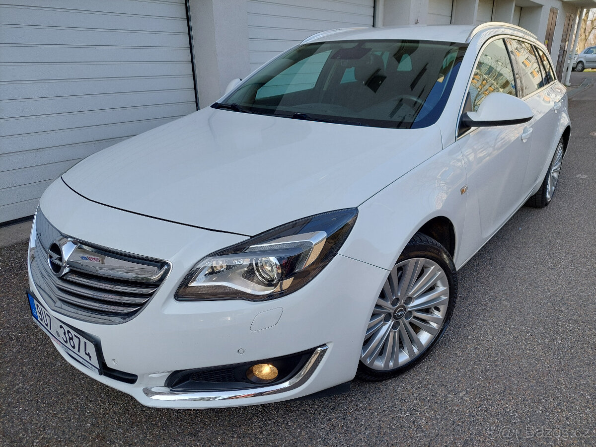 Opel Insignia 2.0BiCDTi 143kw 4x4 Aut ČR 1.maj. DPH