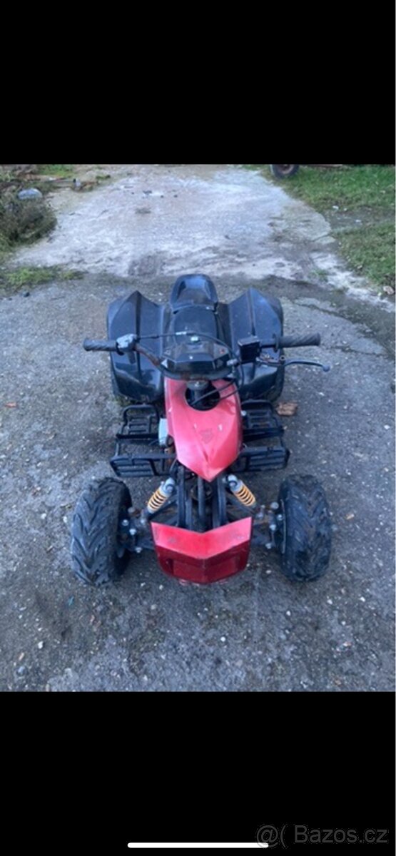 Dětská čtyřkolka Honda