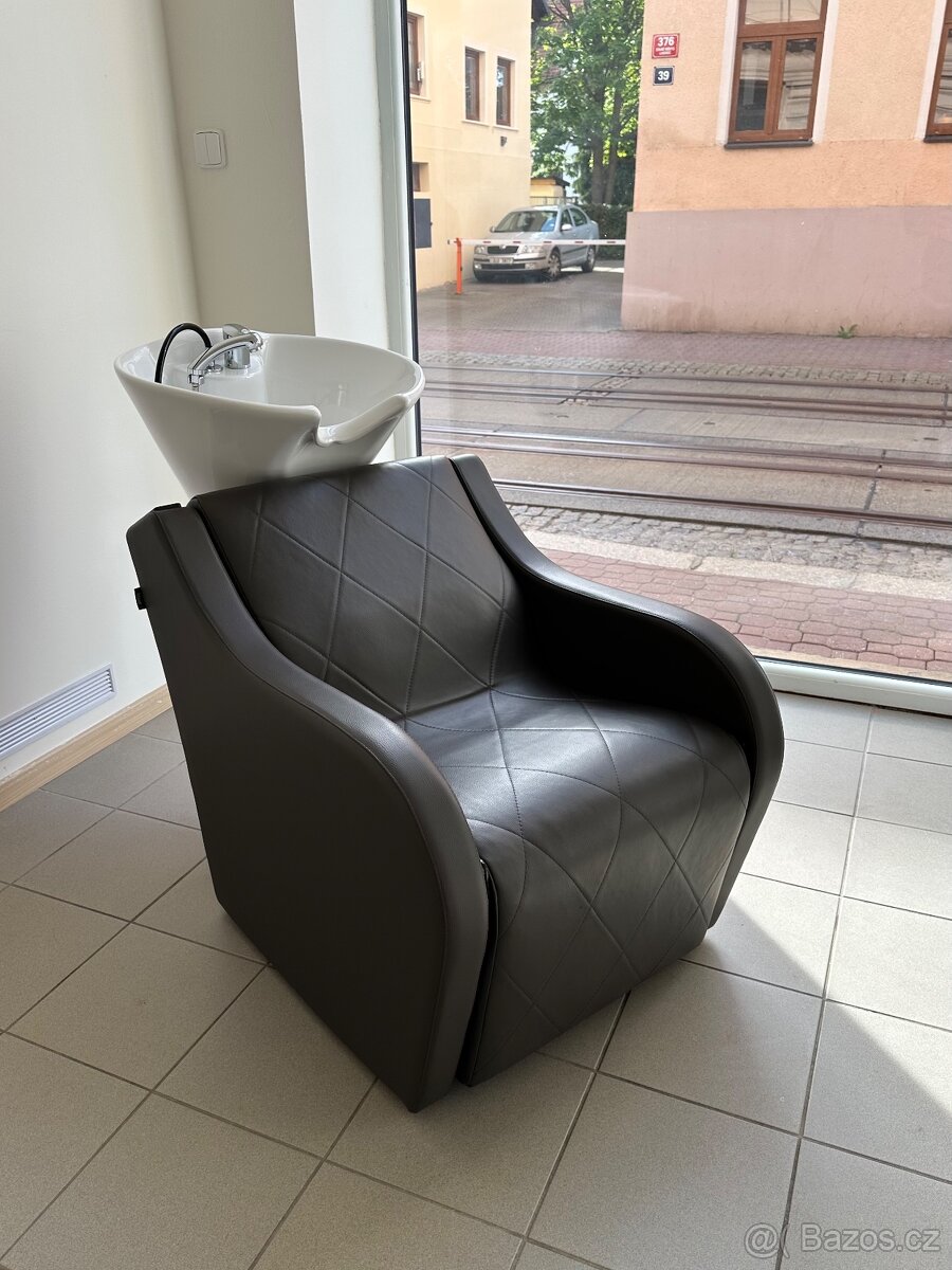Mycí box Maletti New 330 air massage