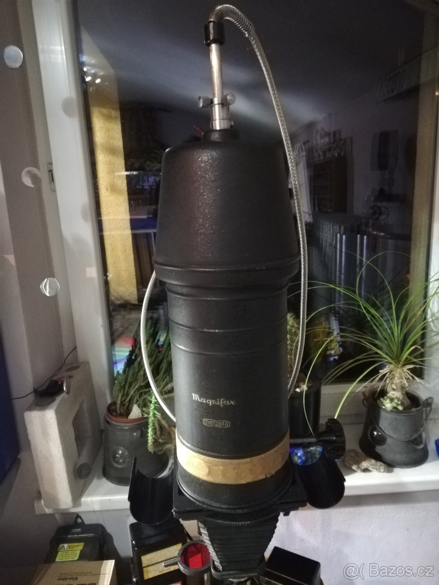 Magnifax meopta