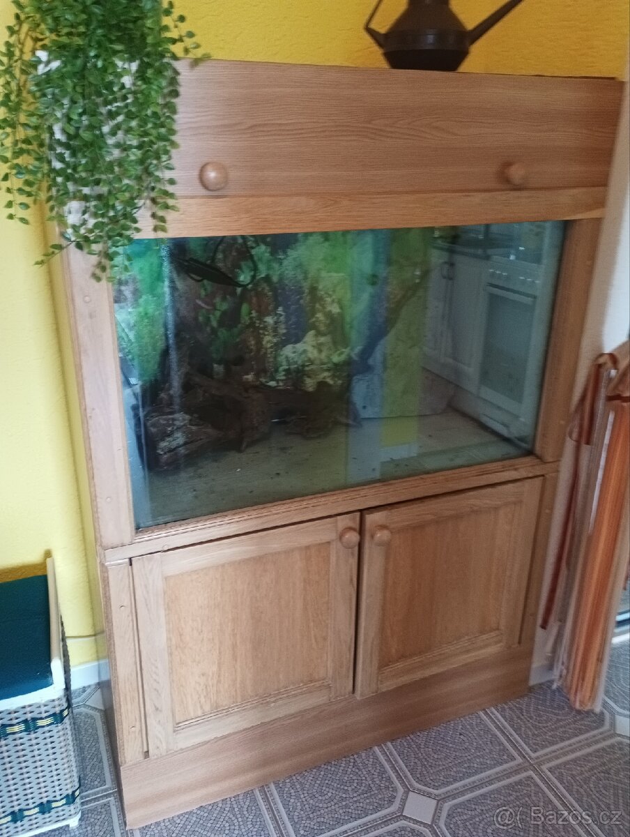 Prodám lepené akvárium