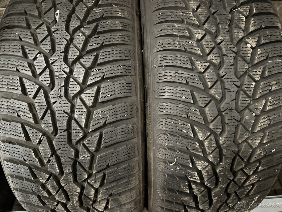 225/45R18
