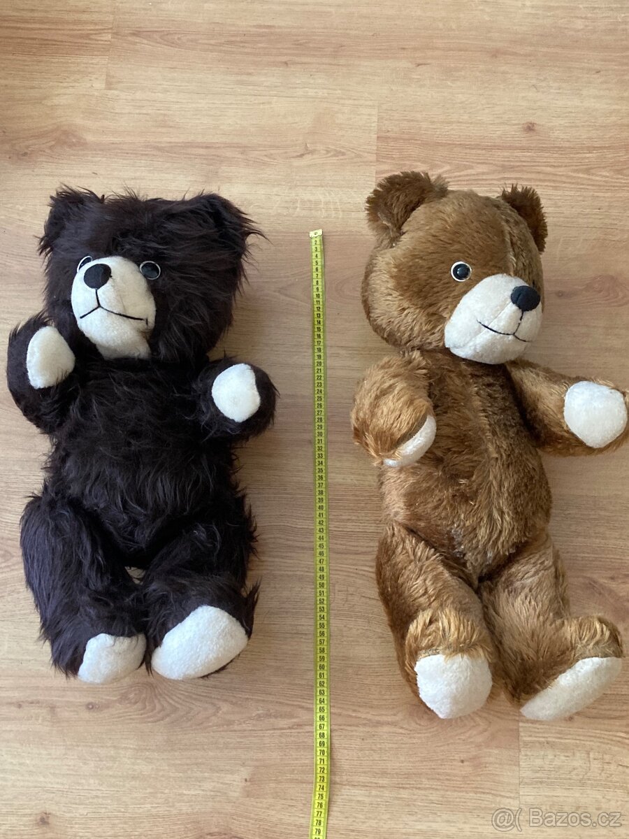Prodám 2 staré medvědy