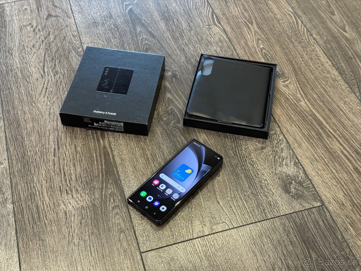Samsung Galaxy Z FOLD5 12/1TB komplet balení