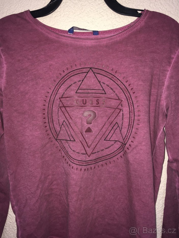 Triko Guess