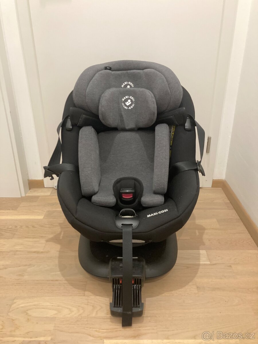 Autosedačka Maxi Cosi s otočnou základnou o 360