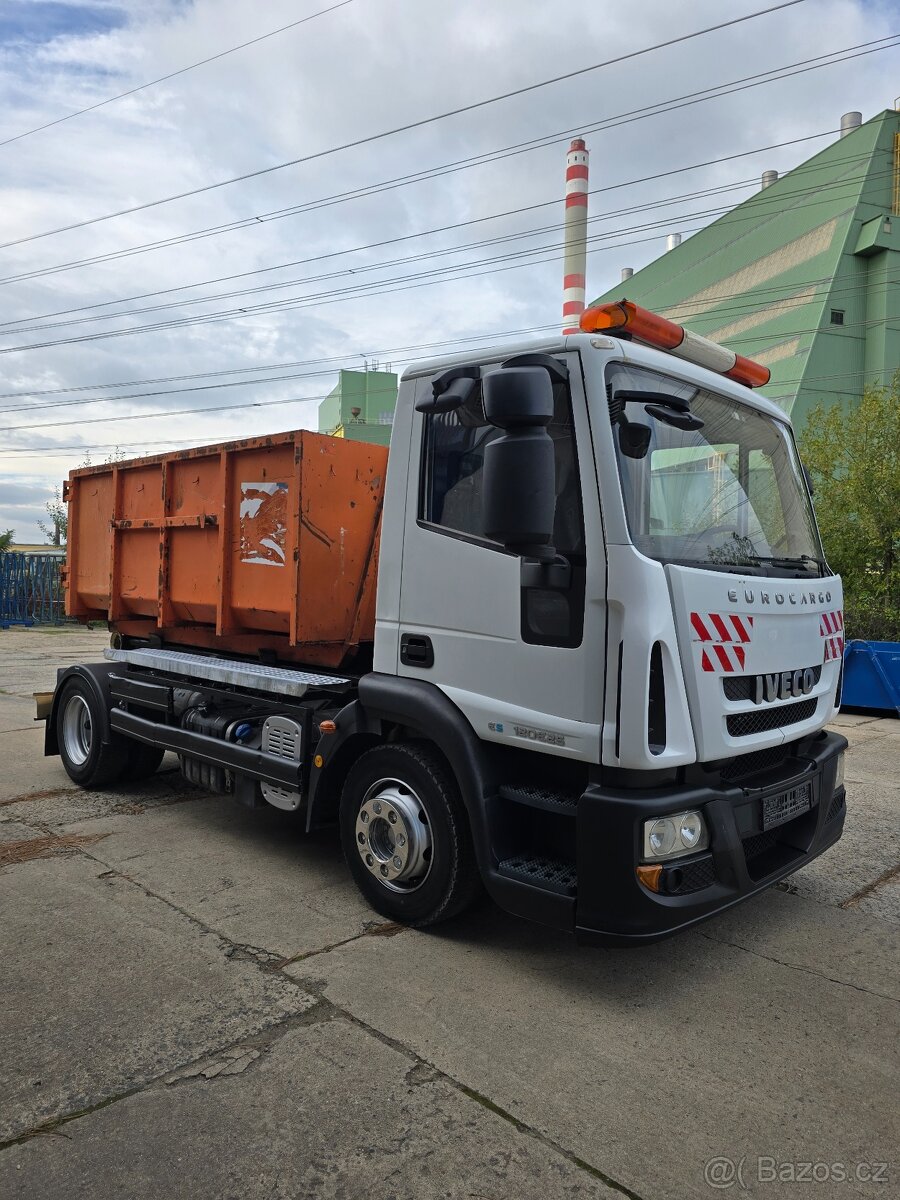Iveco Eurocargo 12.250 Hákový nosič kontejneru
