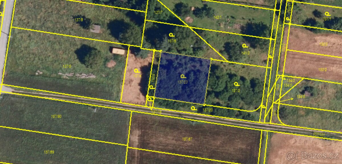 Stavební pozemek Rajhradice 600m2, nová ulice