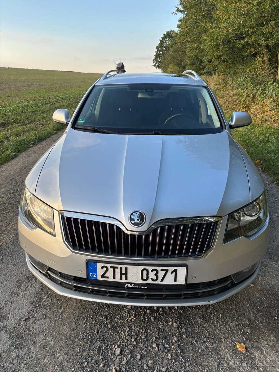 Škoda Superb 2.0 TDI 125 kw Style