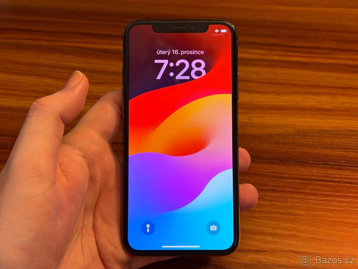 Apple iPhone XS 64gb Gold..Stav A++