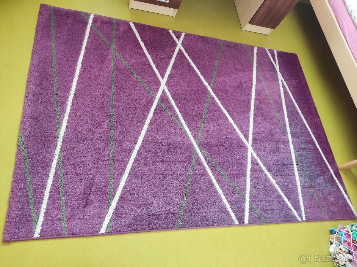 Koberec kusový 160x230cm