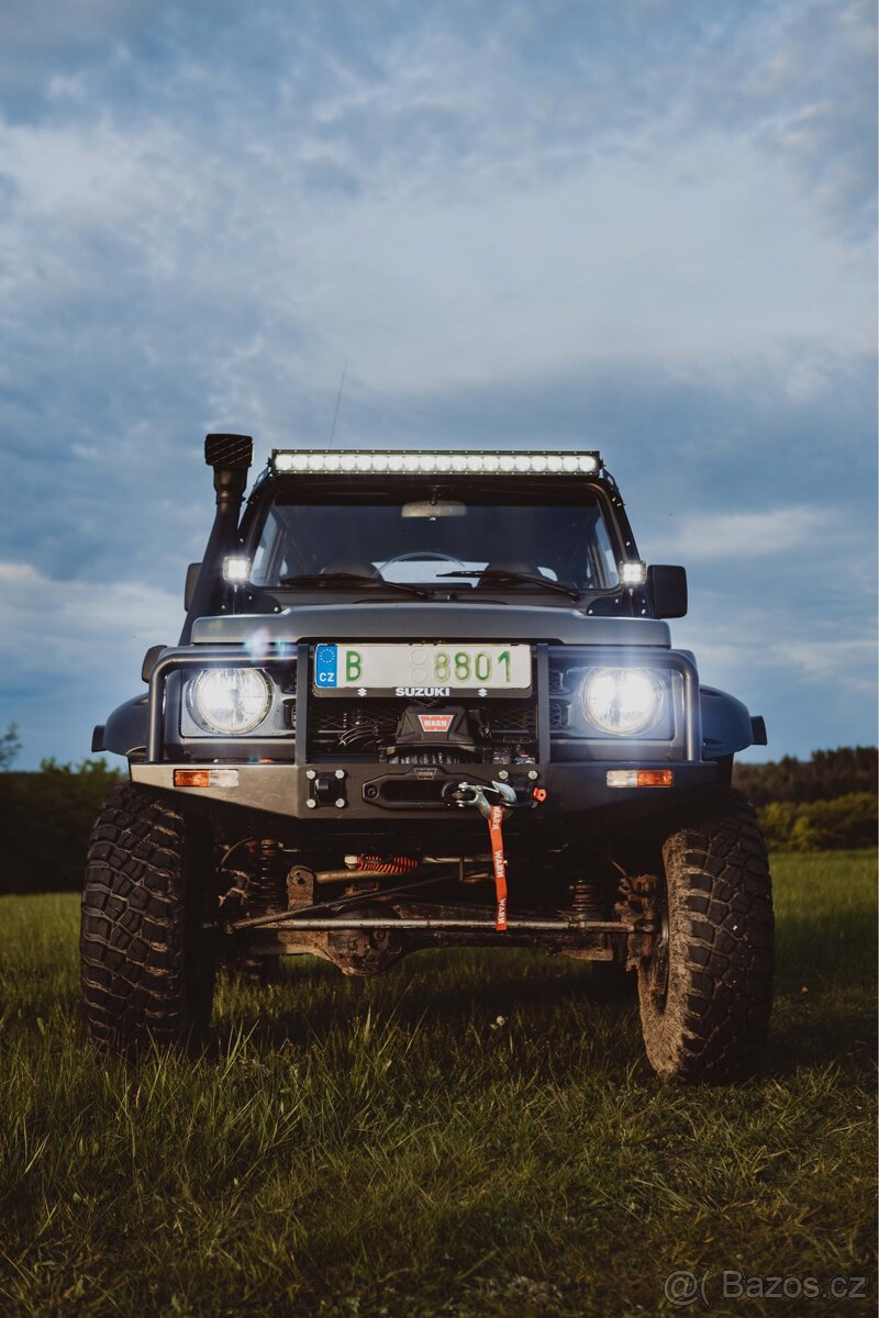 Suzuki Samurai