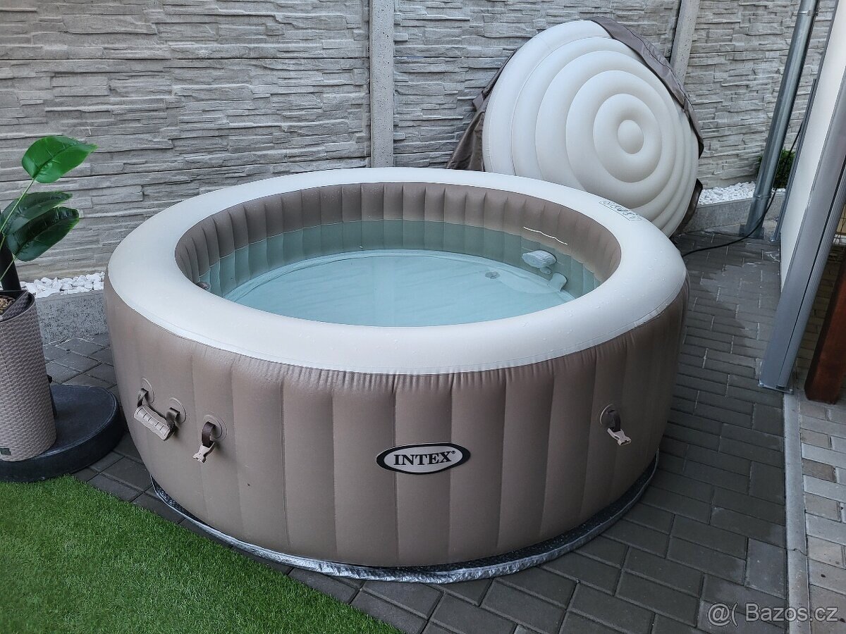 Prodám vířivku Intex Pure Spa pro 4osoby