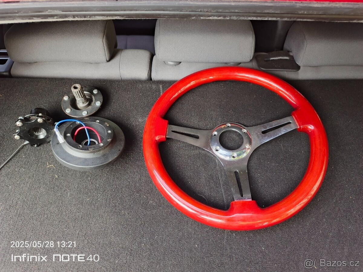 Bmw E36 volant se cvakaci nabou