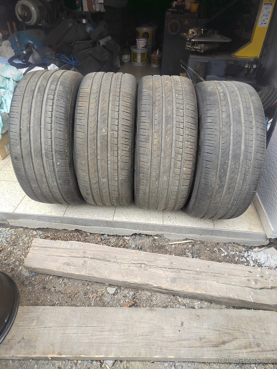 Prodám letní pneu 285/45/20 Pirelli Scorpion Verde 112Y