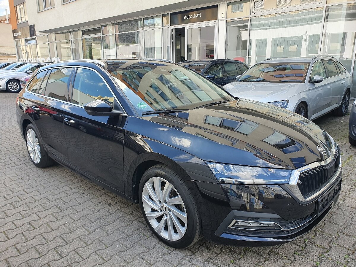 Škoda Octavia 4 iV Combi Style 1.4TSI 150kW 54tkm Virtual Qi