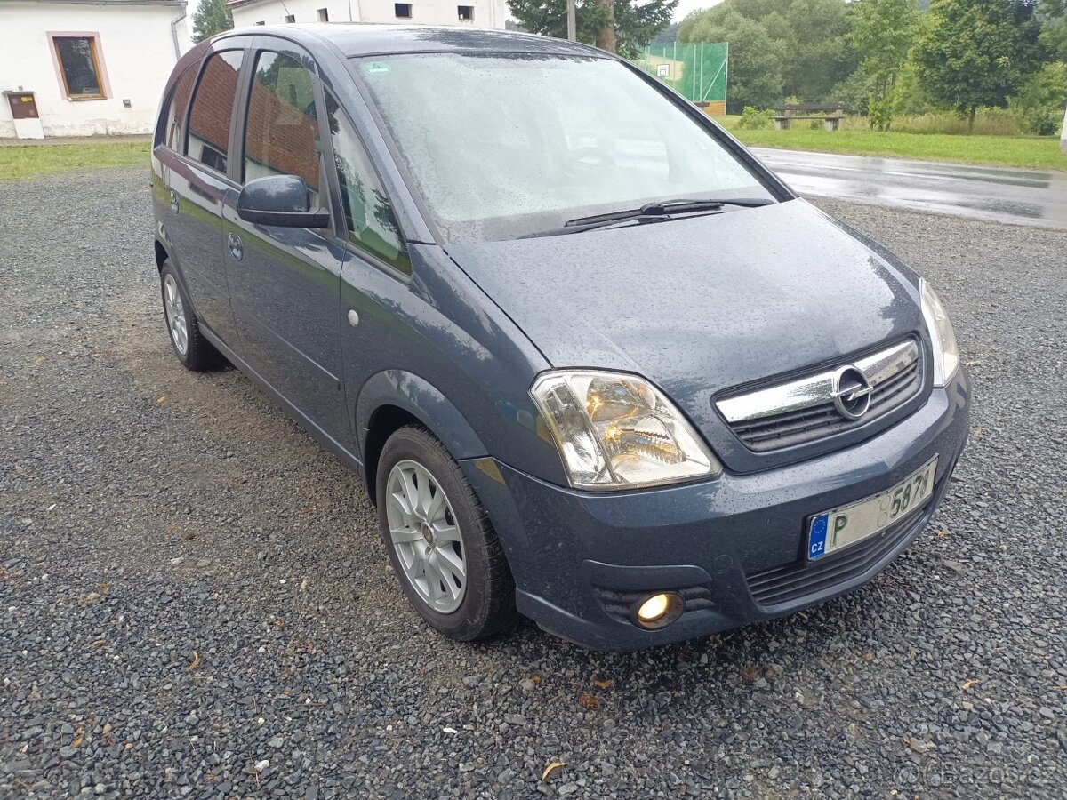 Opel Meriva 1.6 77Kw RV.2009 - NOVÁ STK
