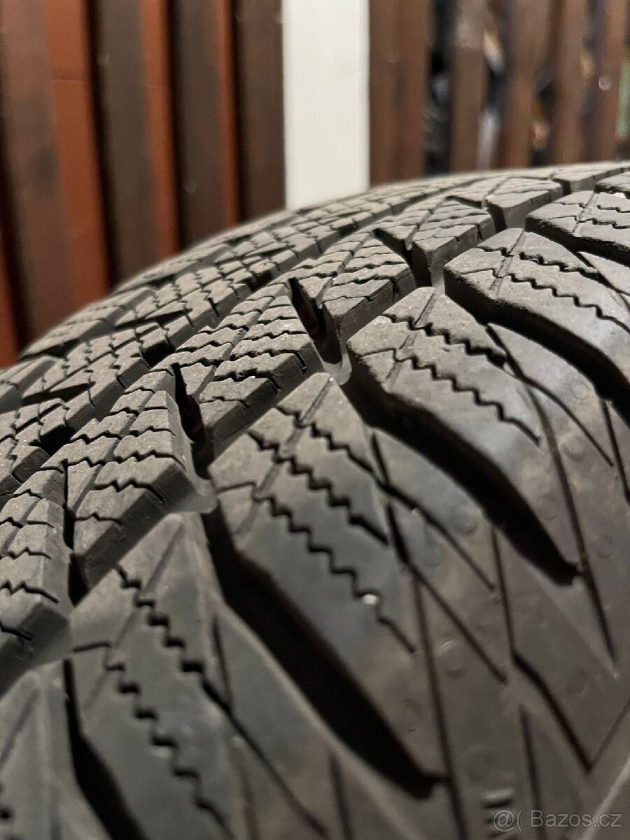 Zimní 195/65 R15 H