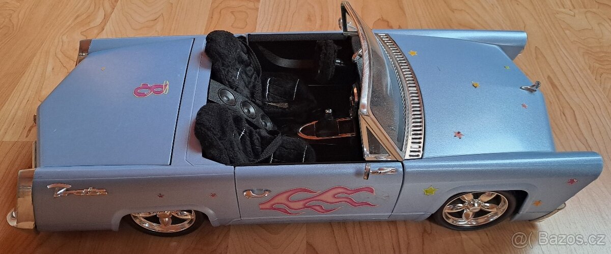 Auto pro panenky Bratz