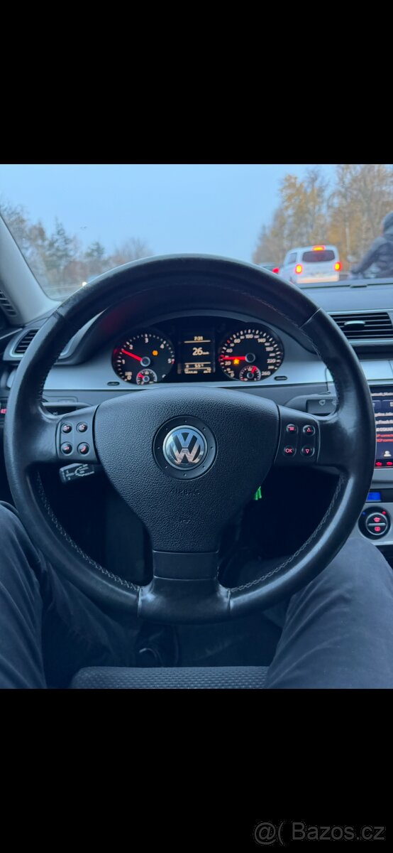 Kožený multifunkční volant VW Passat B6
