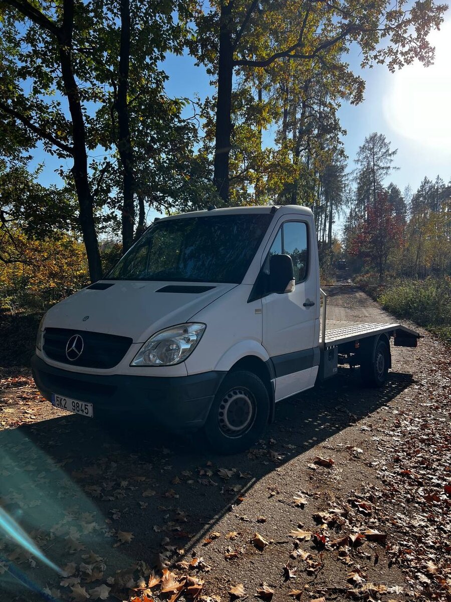 Odtahovka Mercedes-Benz Sprinter W906 315CDi