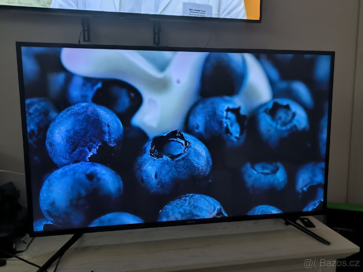 4K UHD SMART TV SAMSUNG 121CM
