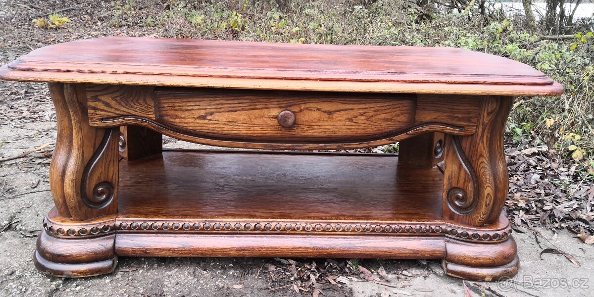 Masivní dubový konferenční stůl s šuplíkem