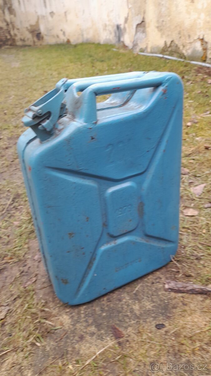 Plechoý kanystr 20L