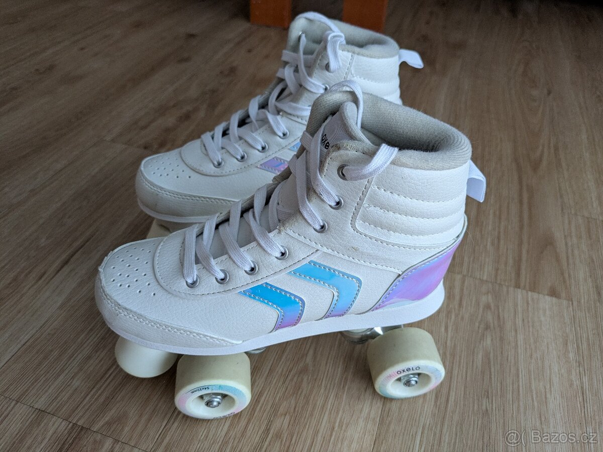 Dívčí kolečkové brusle 37