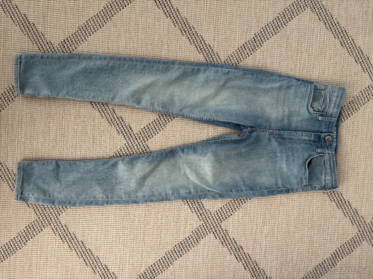 Pružné rifle 146 H&M Super soft