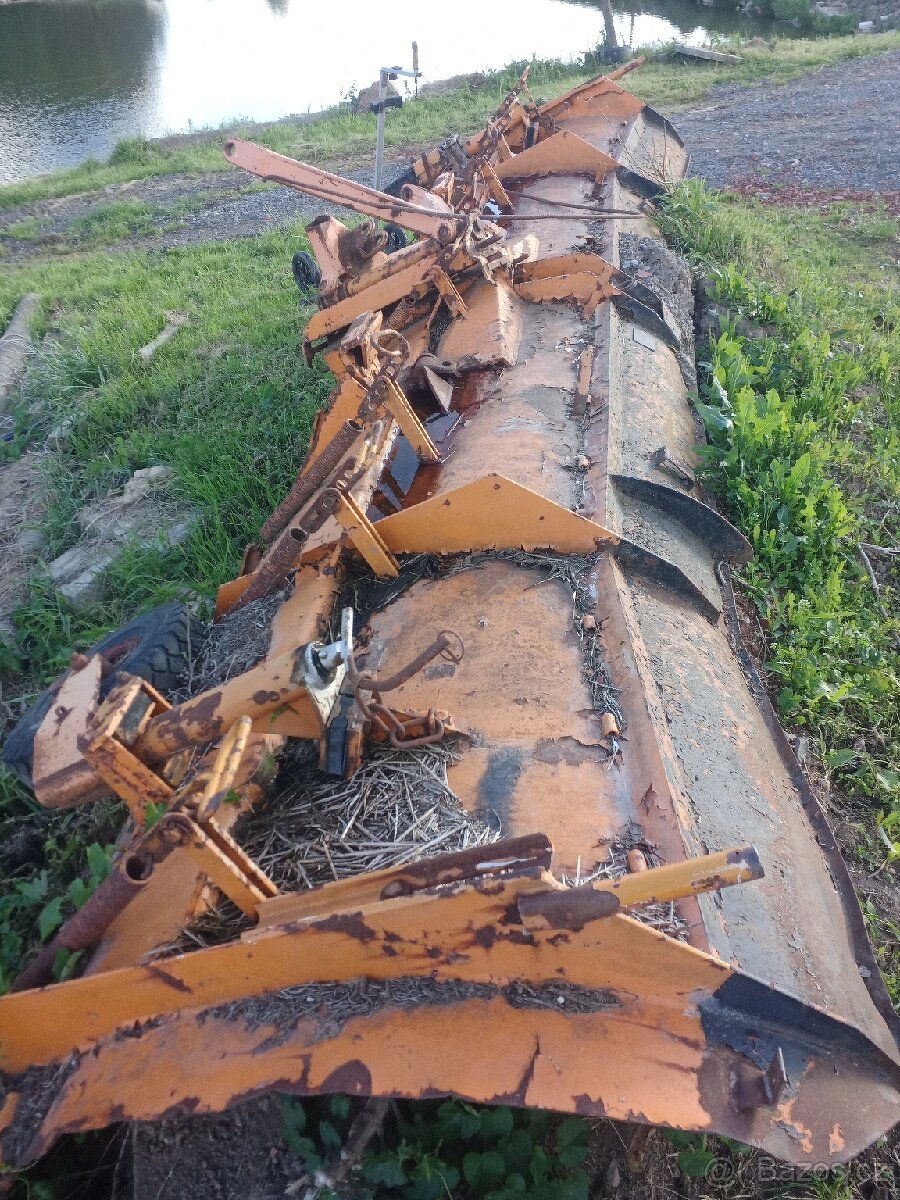 Radlice na rozhrnovani