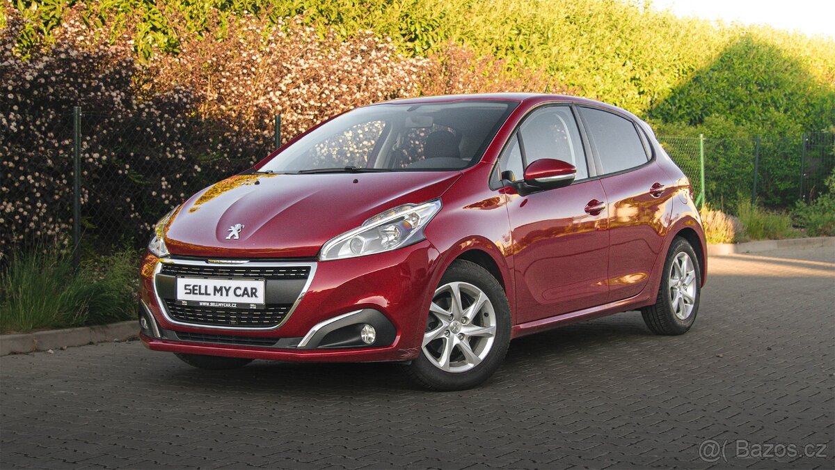 Peugeot 208, 1,2/60kW ČR 2.maj Automat