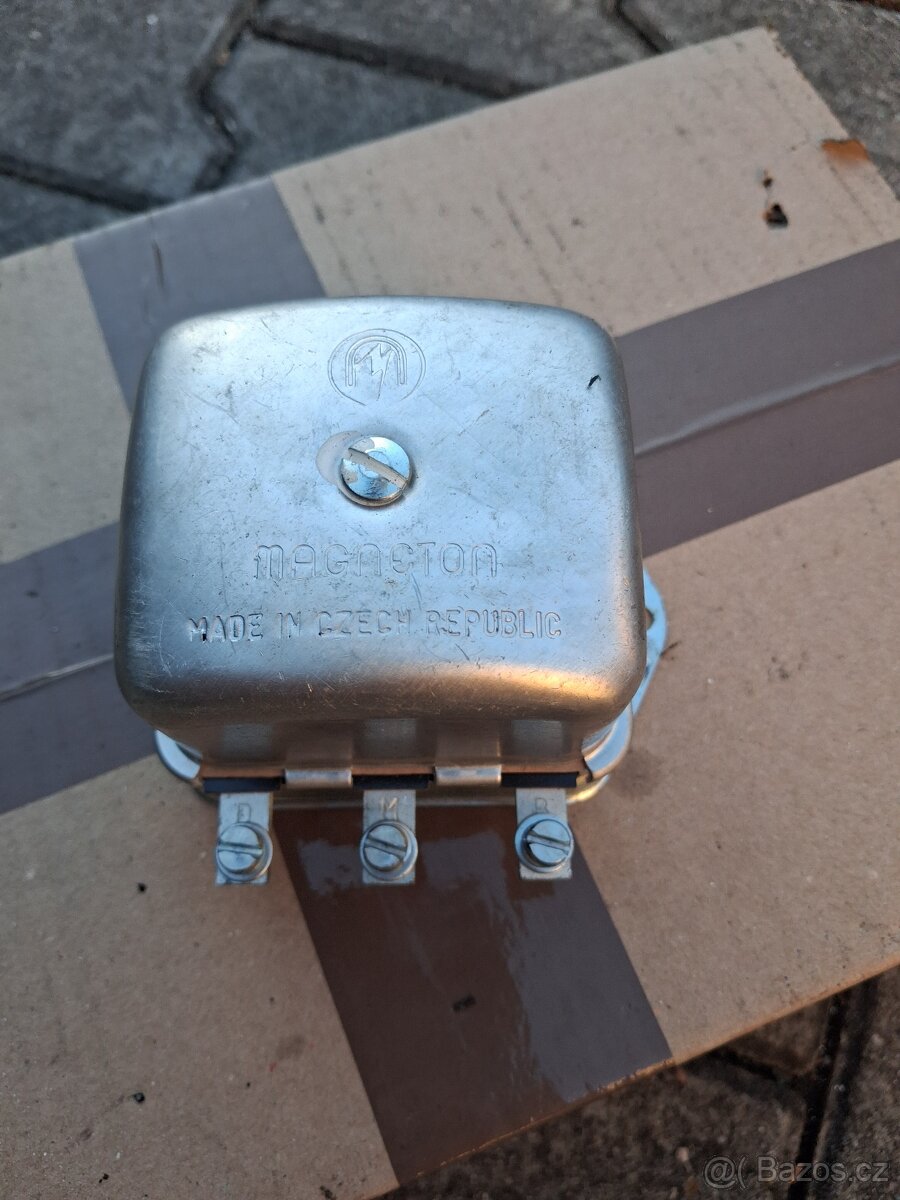 Magneton relé jawa