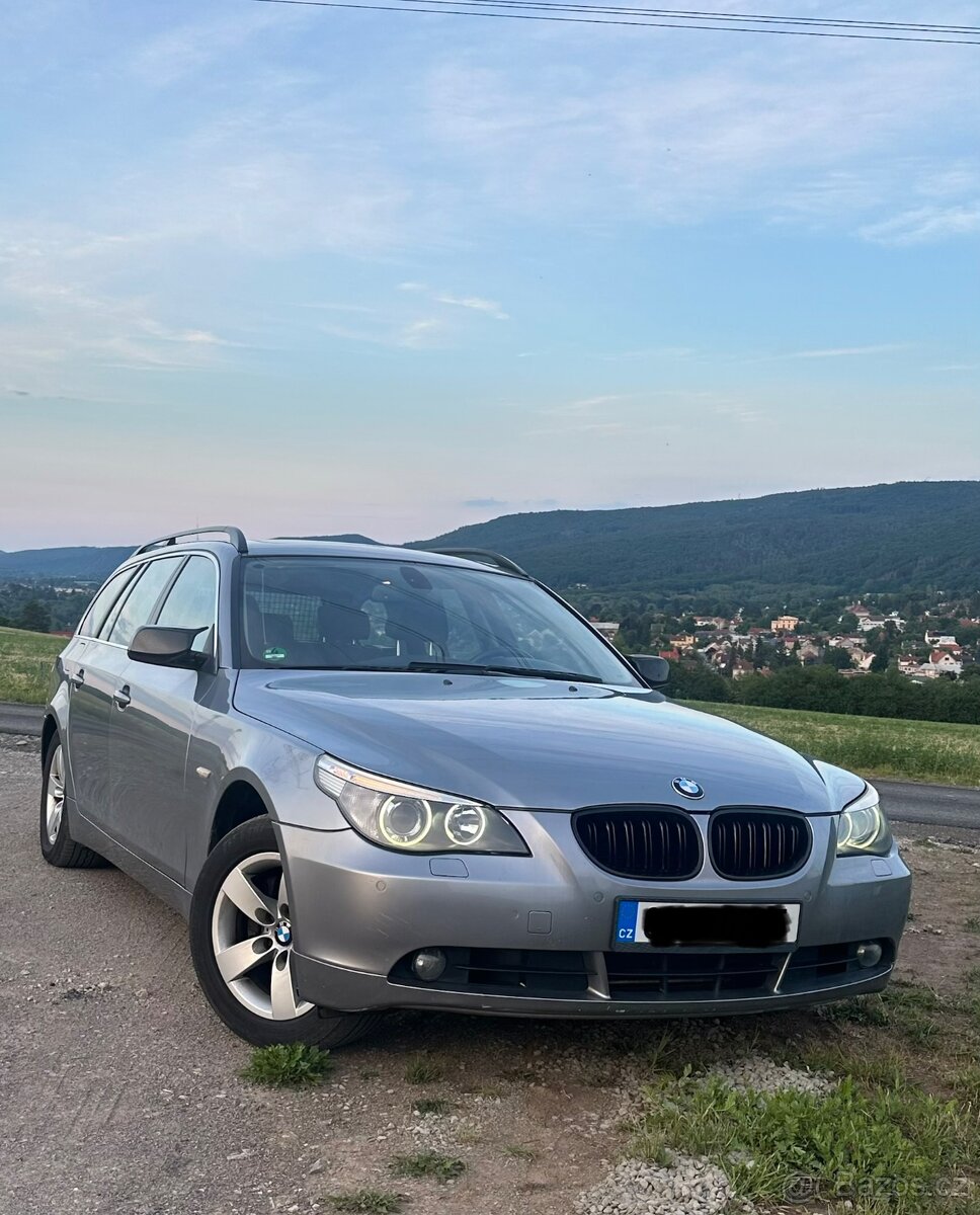 BMW E61 525i