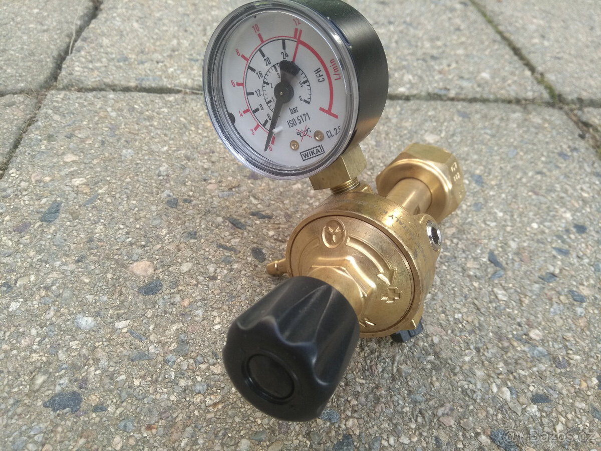 Redukční tlakový ventil CO2 lahev G 3/4