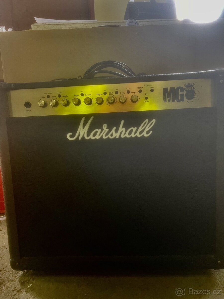 Kytarové Kombo Marshall MG 100 FX