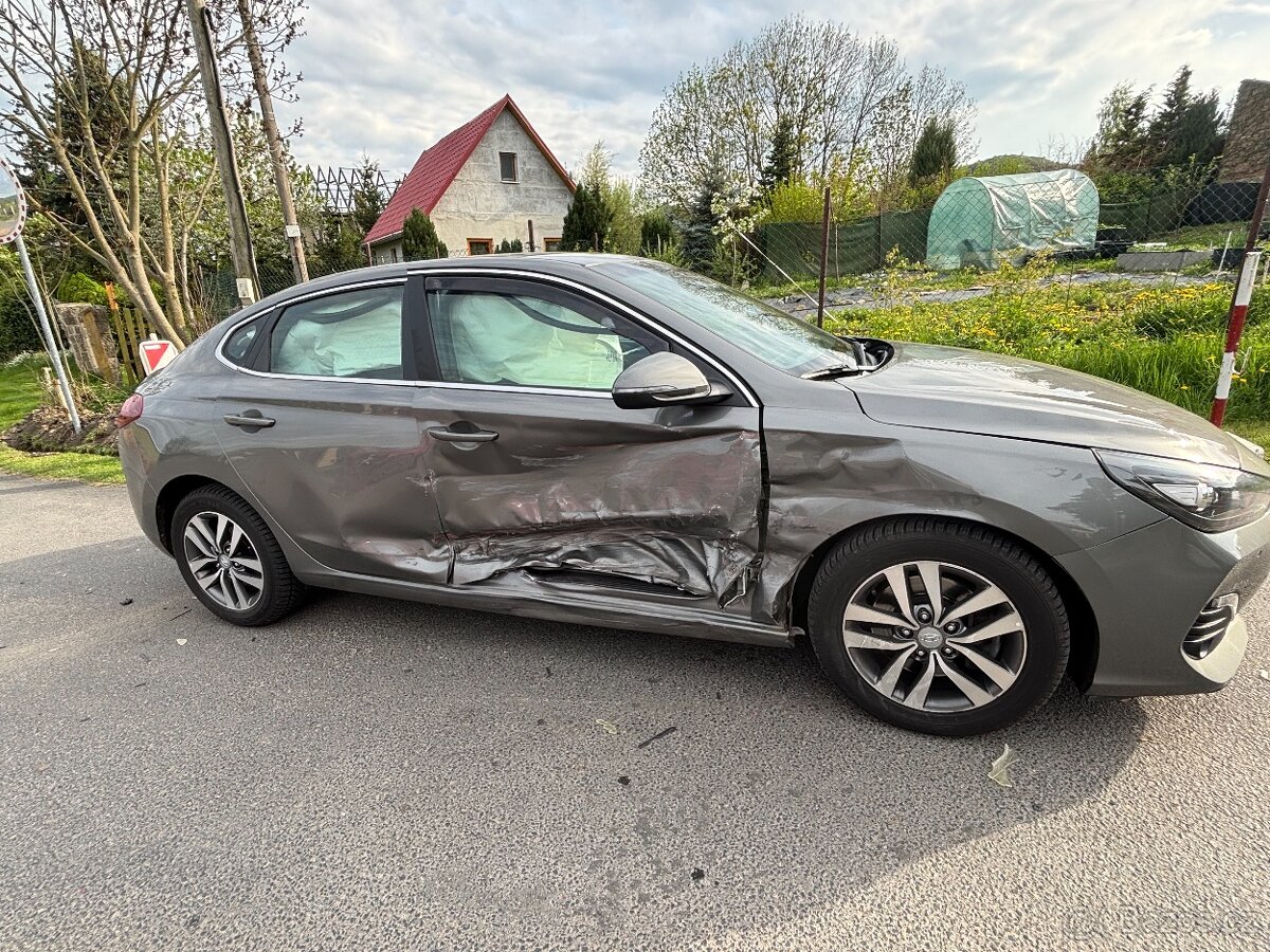 Hyundai i30 Fastback