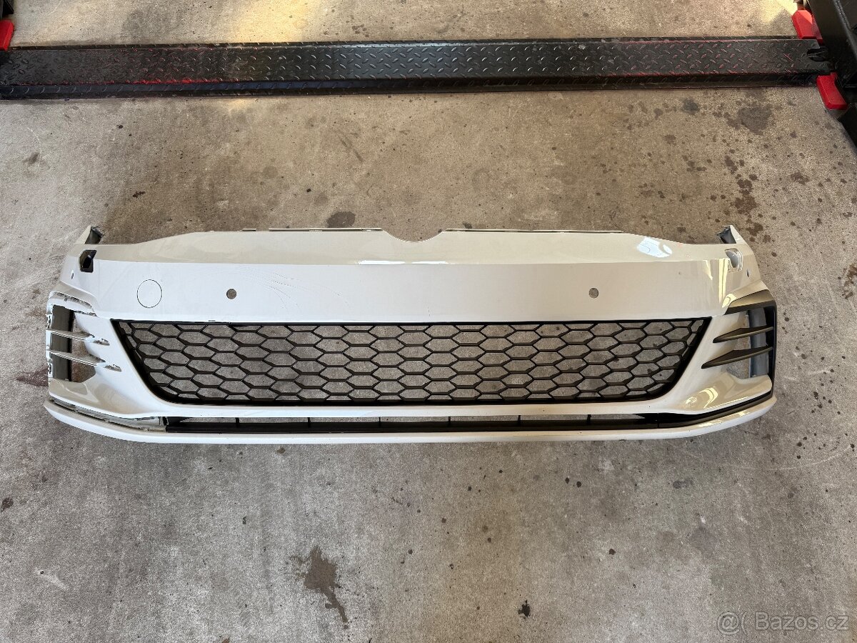 Nárazník VW Golf 7,5 Gti