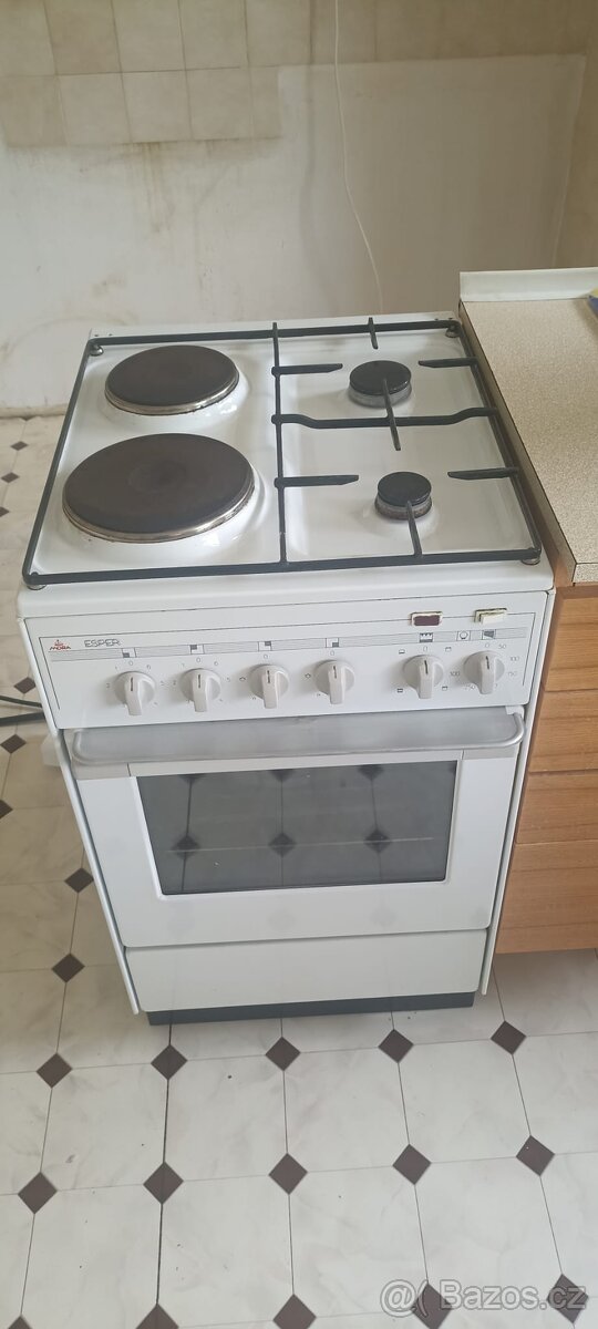 Prodám kombinovaný plyno-elektrický sporák Mora Esper